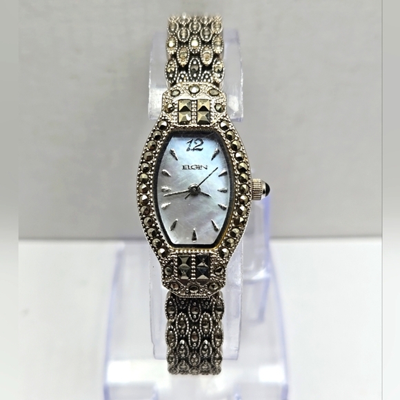 Elgin EG057 Womens Watch Silver Marcasite Mother of Pearl New Battery Working - Picture 1 of 11